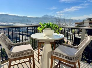 60 Marina Court Drive, San Rafael, CA