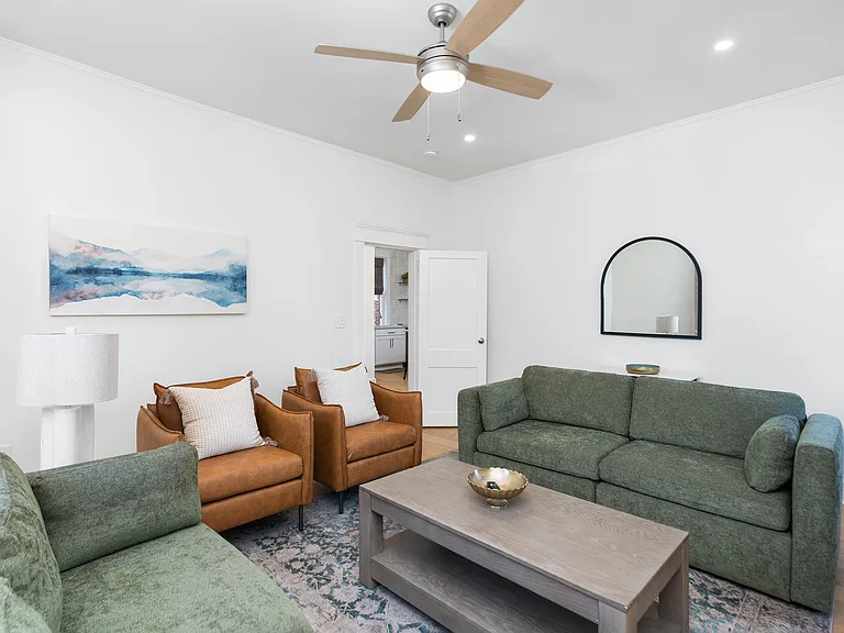 175 Madison Ln — Photo 18