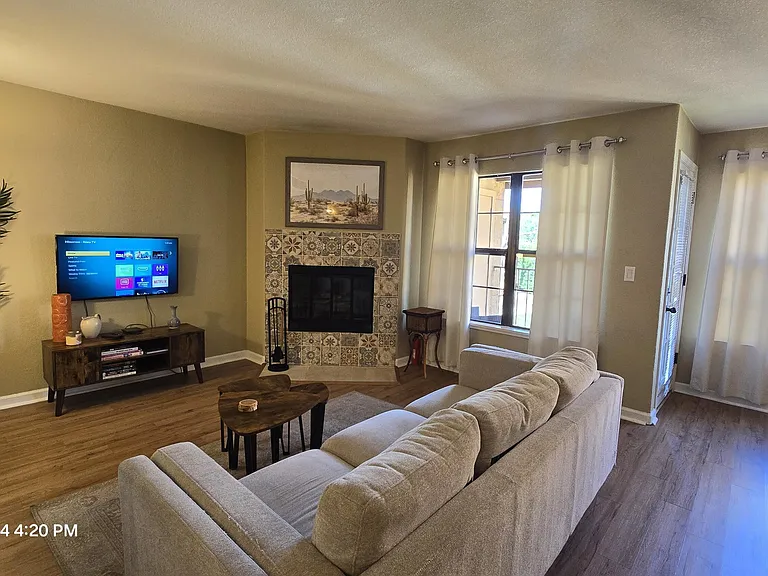 6651 N Campbell Ave #240 — Photo 5