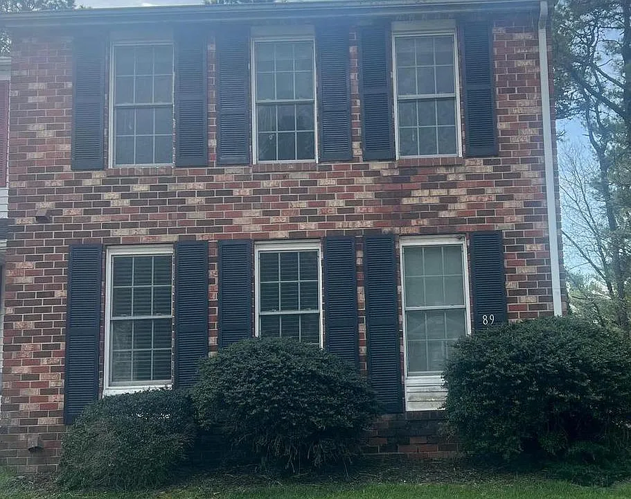89 Dorchester Cir