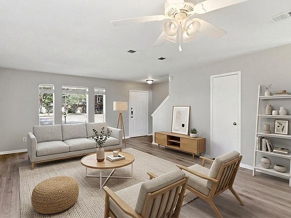 3rd image of 2098 Clemson Dr