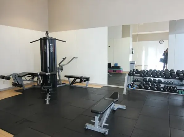 928 Homer St, Vancouver, BC V6B 1T7