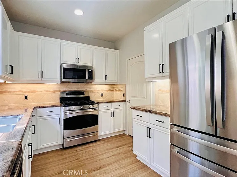 20251 Livorno Way — Photo 14