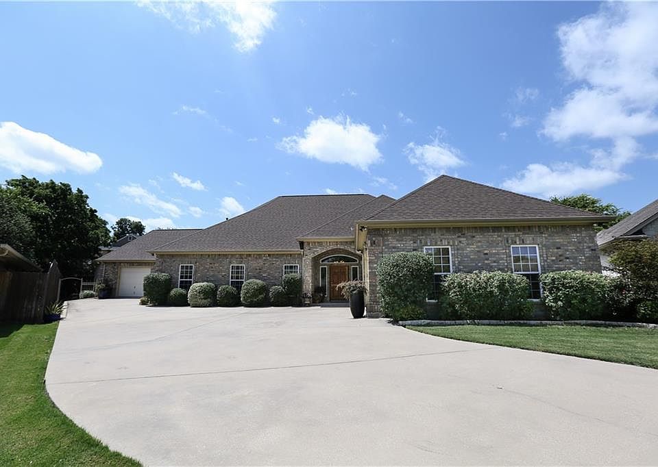 1st image of 3313 Rivermoor Ct