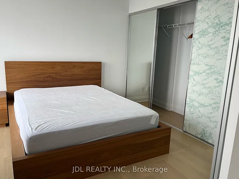 1080 Bay St #3409 — Photo 10