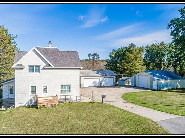 W6660 Center Valley Rd, Shiocton, WI 54170