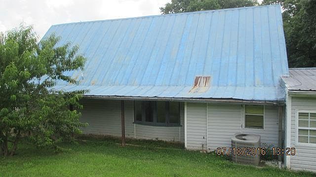 2nd image of 2826 Henry Gower Rd