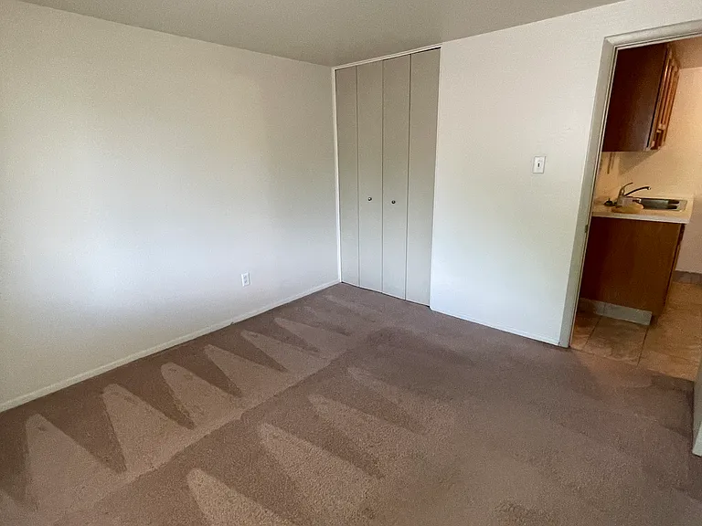Concord House Apartments — Photo 50