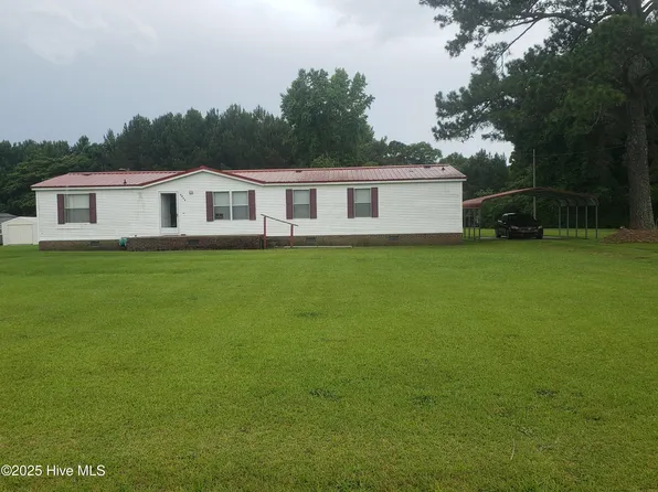 2090 Peter Grant Road, Snow Hill, NC 28580