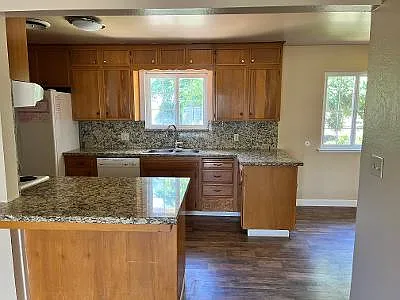 6825 N Locan Ave — Photo 13