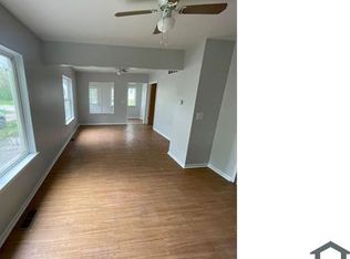 1082 W Juliah Ave, Flint, MI 48505