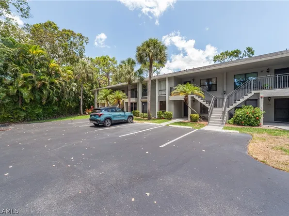1227 Commonwealth Cir #G-103, Naples, FL 34116