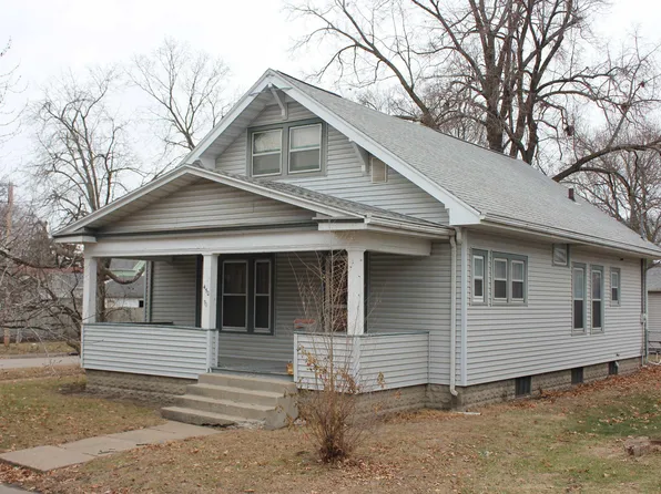 450 Cutler St, Waterloo, IA 50703