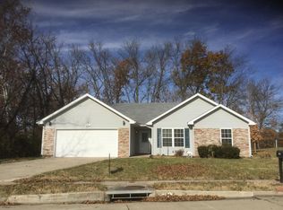 6181 E Breezewood Dr, Columbia, MO 65202