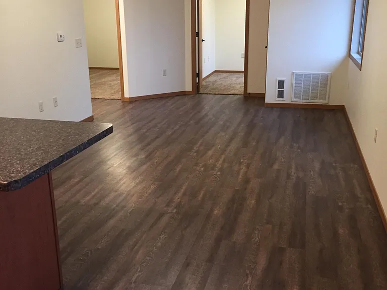 2421 Sessions St #5 — Photo 2