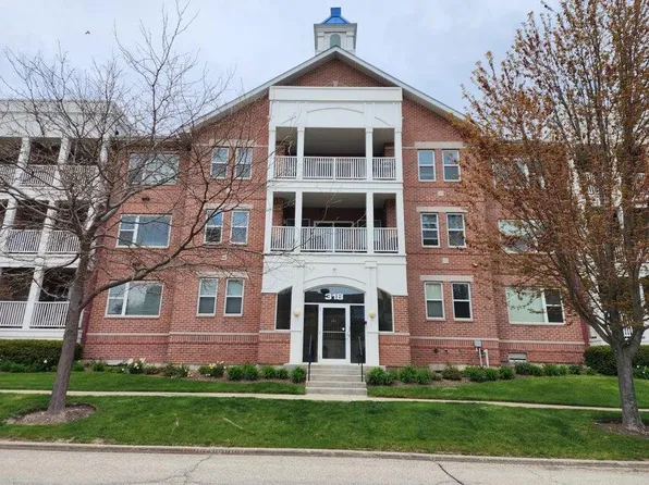 318 57th STREET #202, Kenosha, WI 53140