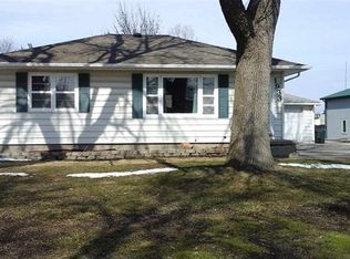 1933 Easton Ave, Waterloo, IA 50702