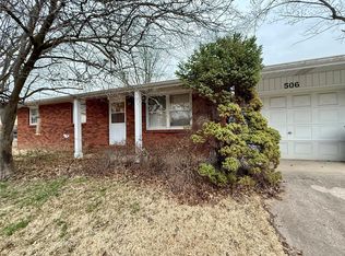 506 Virginia St, Bethalto, IL 62010
