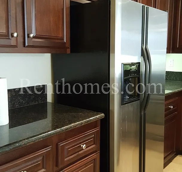 3985-325 Nobel Dr — Photo 5