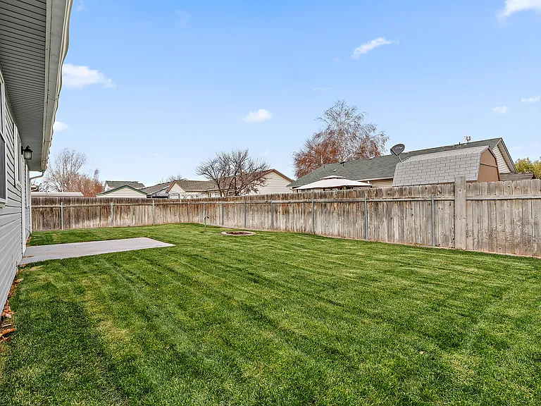 1017 Fox Brush St — Photo 17