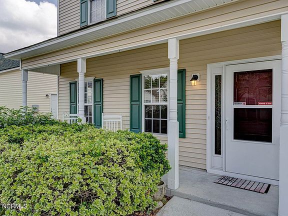 4th image of 6607 Dorrington Dr