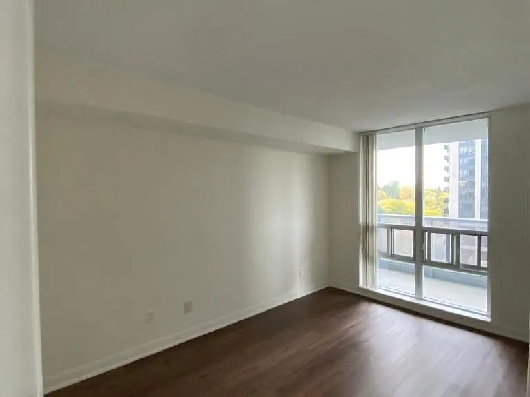 4968 Yonge St #803 — Photo 2