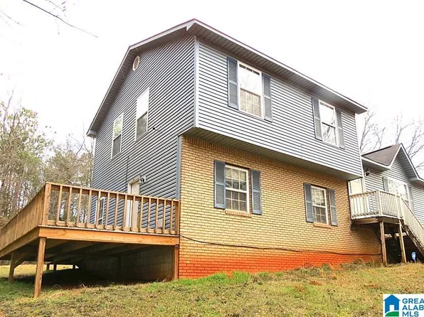 89 Wilson St, Talladega, AL 35160