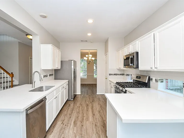 5523 Poundstone Ct — Photo 14