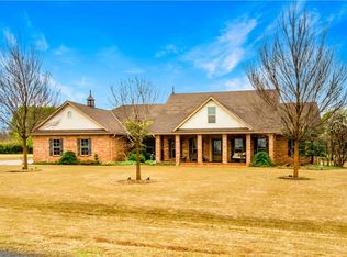 22310 Cedar Farm Rd, Edmond, OK 73025