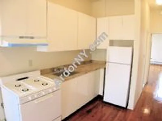 Rented by ArdorNY | media 7