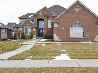 50130 Billingsley Dr, Macomb, MI 48044