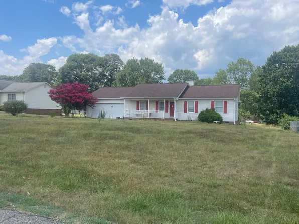 135 Summit Ridge Dr, Boiling Springs, SC 29316