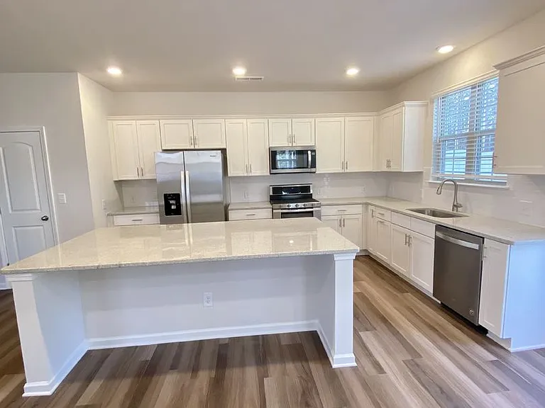 3217 Glenn Hope Way — Photo 23