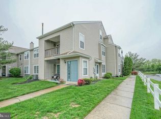 303 Firethorne Ct #303, Sewell, NJ 08080