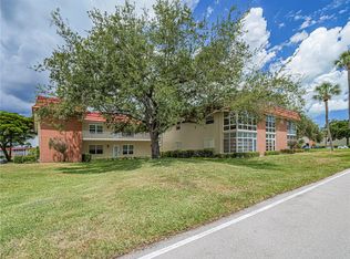 85 Crooked Tree Ln APT 107, Vero Beach, FL 32962