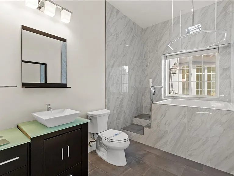 3043 Red Springs Dr — Photo 28