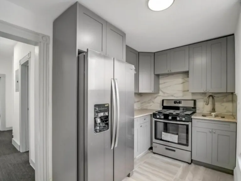 227 Snyder St #2 — Photo 1