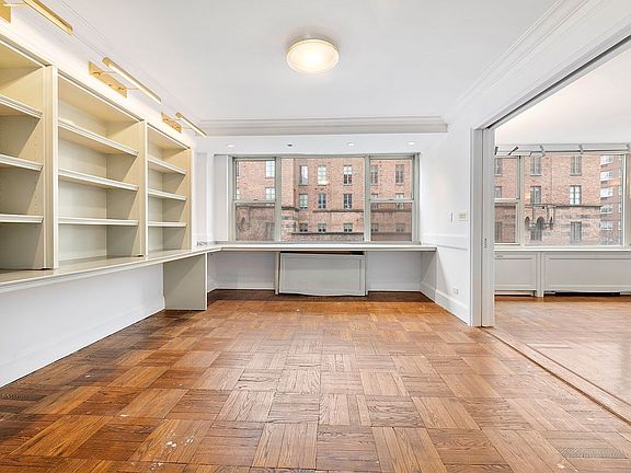 4th image of 139 E 63rd St APT 4A