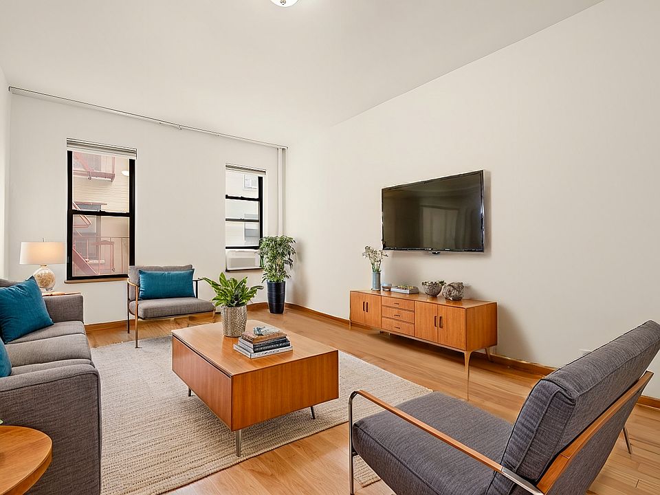 1st image of 8735 Bay Pkwy #260