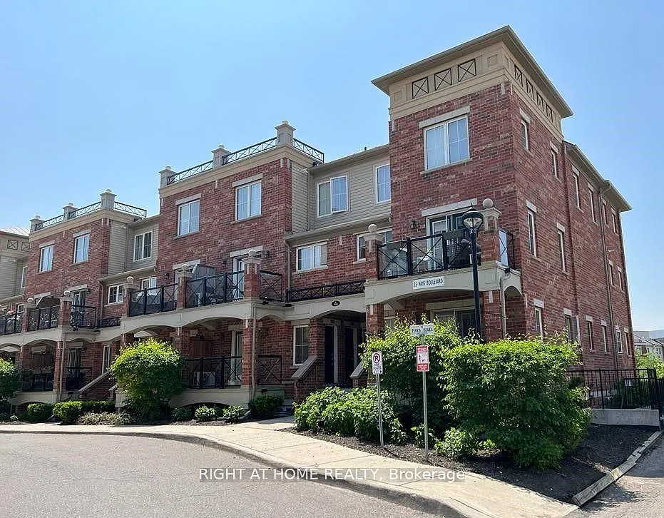2 bed, $2,800 — Photo 1
