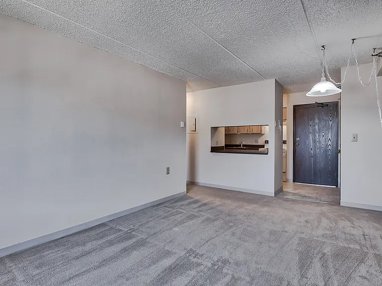Freedom Place Apartments — Photo 5