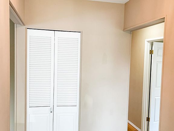2nd image of 10957 Suanis Ct