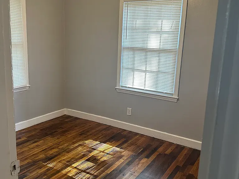 1709 Maribel Ave — Photo 11