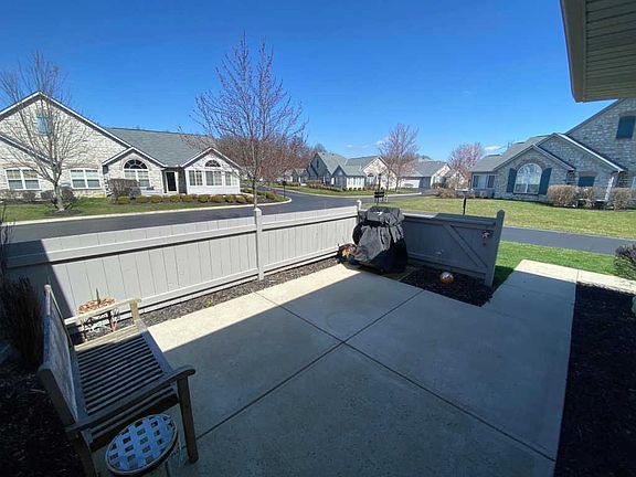 4th image of 6225 Stonewalk Ln #32-622