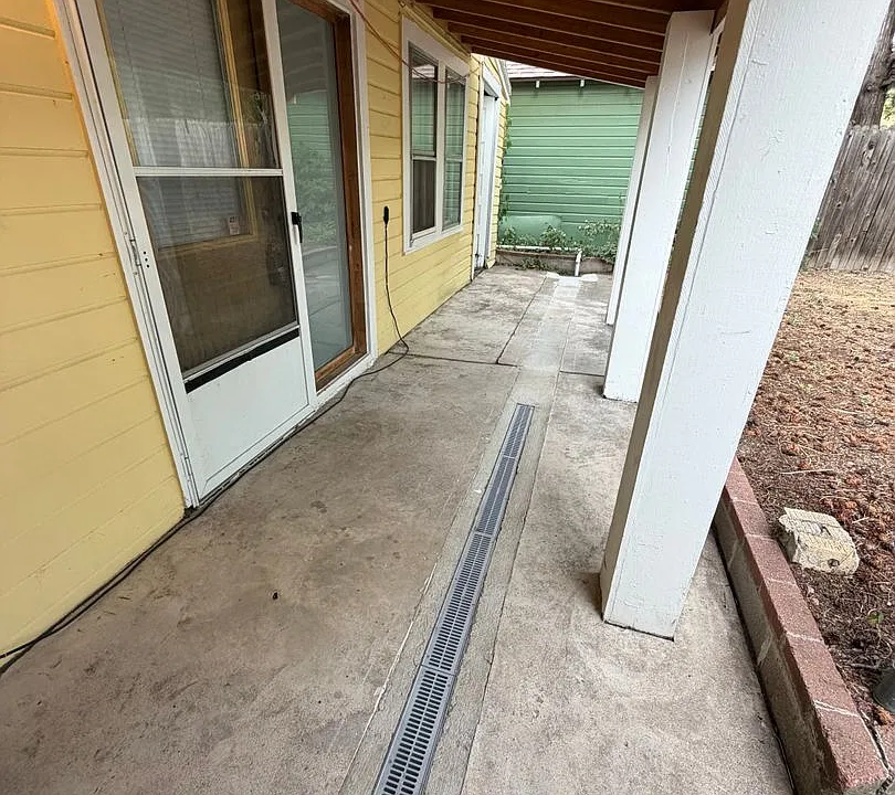 1715 N Nevada Ave #1/2