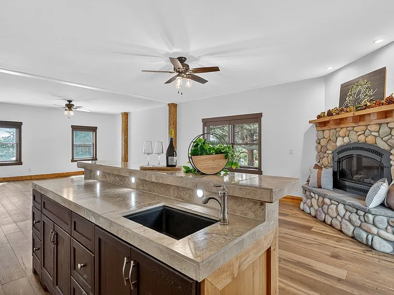 16925 Mount Rose Hwy — Photo 5