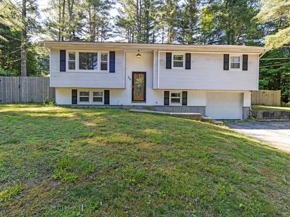 29 River Farm Drive, Brooklyn, CT 06234