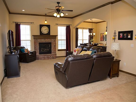5th image of 17309 Medina Ln