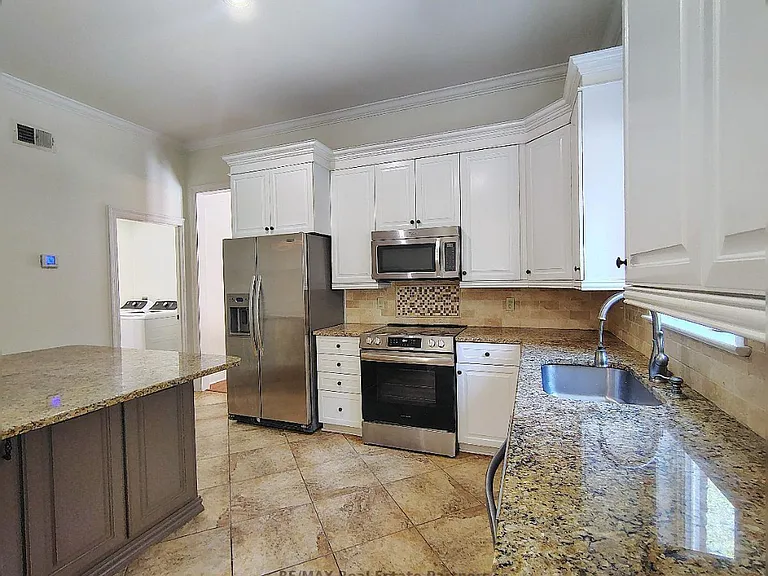 6 Tyler Cv — Photo 10