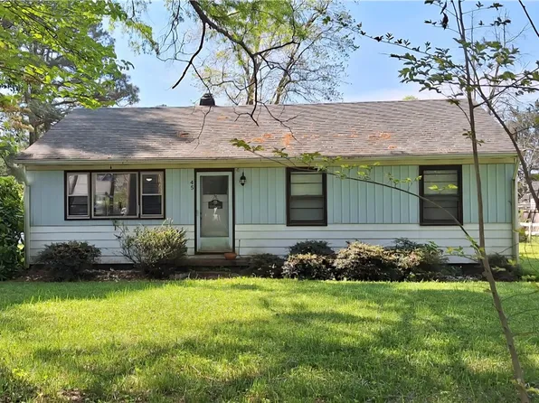 45 Little Cove Way, North, VA 23128